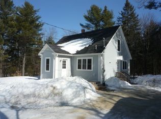 1377 N Main St, Winterport, ME 04496