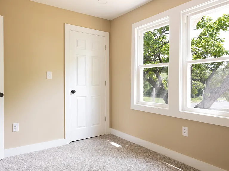 639 Landis Ave — Photo 32