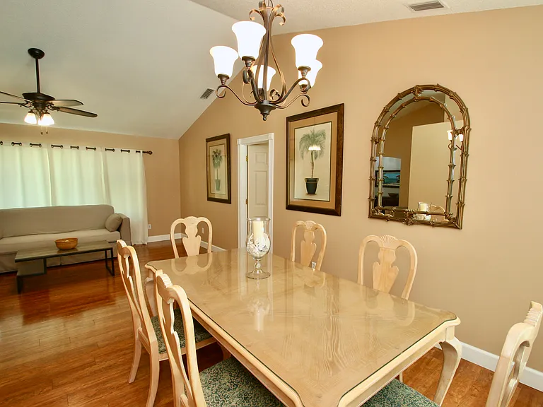5772 White Acres Ln — Photo 9