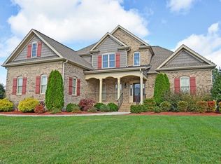 8500 Point Oak Dr, Colfax, NC 27235