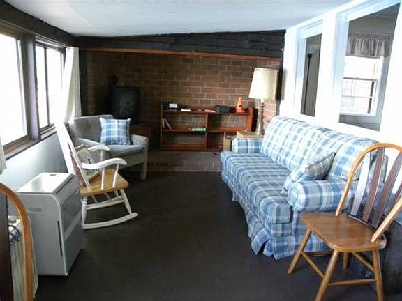 Living room with WS hookup