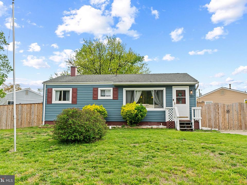 1st image of 109 Herbert Ct