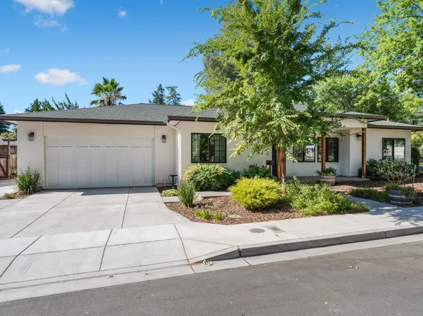 655 Dora Avenue, Ukiah, CA 95482