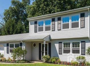 10 Oaktree Rd, Monmouth Junction, NJ 08852