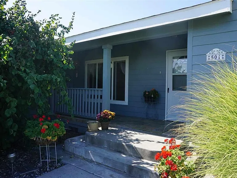 501 Tanglewood Dr — Photo 7