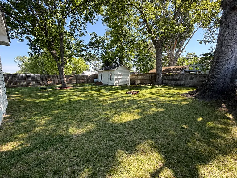 4155 Lee St — Photo 12
