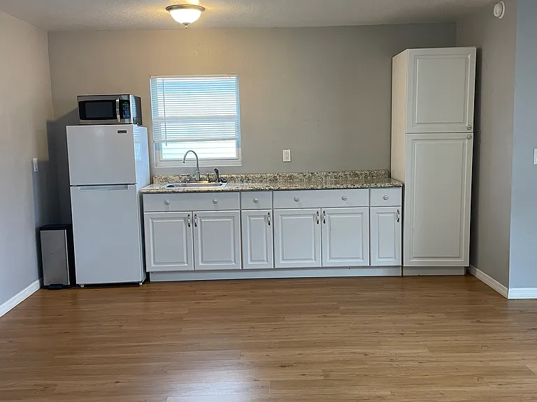 3106 W Cordelia St #B — Photo 8