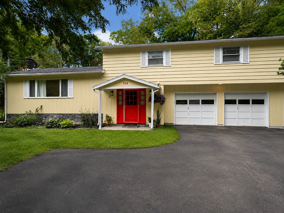 704 Triphammer Rd