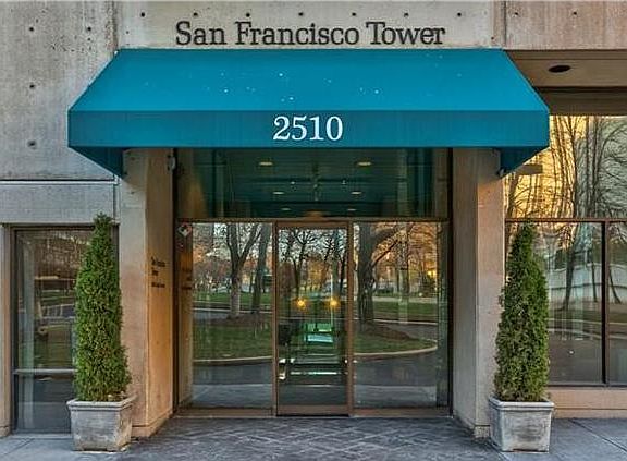 3rd image of 2510 Grand Blvd #230405