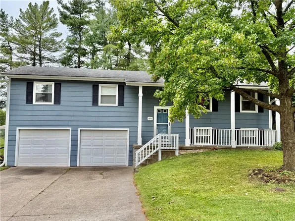 1022 W Cooper St, Maryville, MO 64468