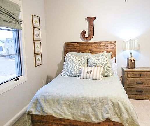 4th image of 21880 N Sawtooth Cir