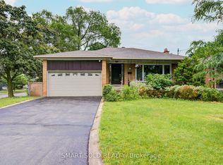 285 Churchill Ave, Toronto, ON M2R1E5