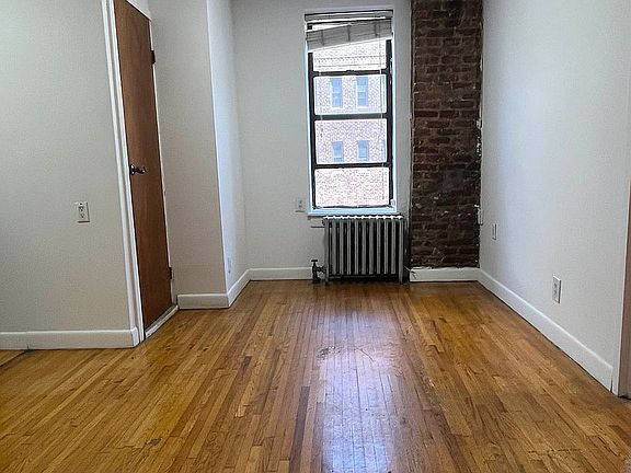 2nd image of 530 E 84th St #22