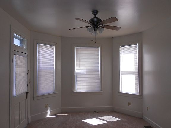 Large Room Great Light