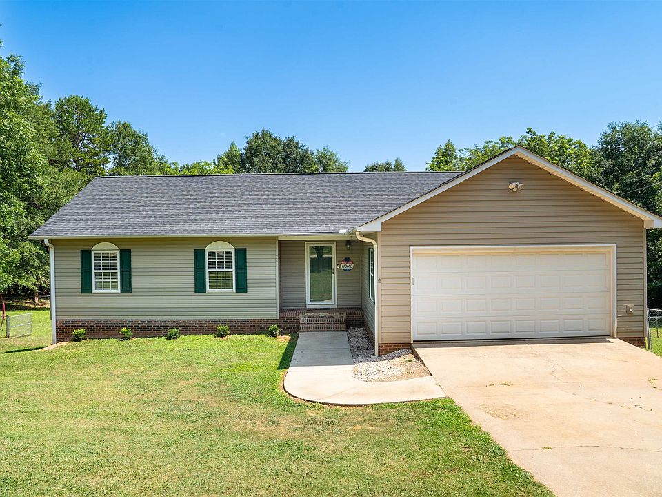1st image of 262 Bagwell Dr
