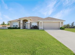 3601 NE 20th Pl, Cape Coral, FL 33909