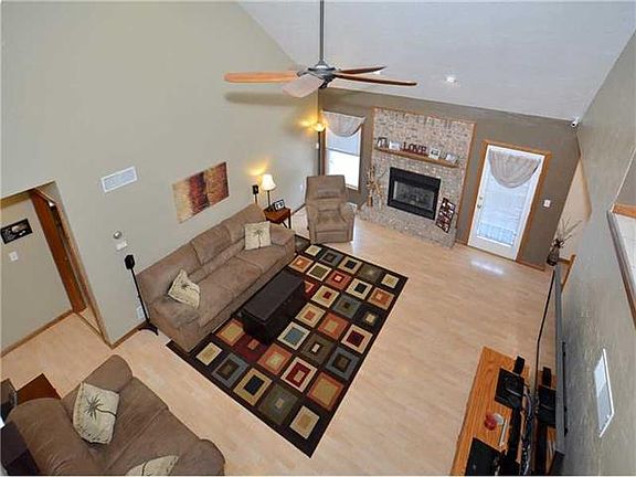 5th image of 13180 Bartley Ct