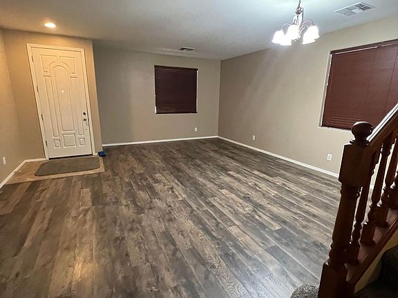 4th image of 2105 S Ponderosa Dr