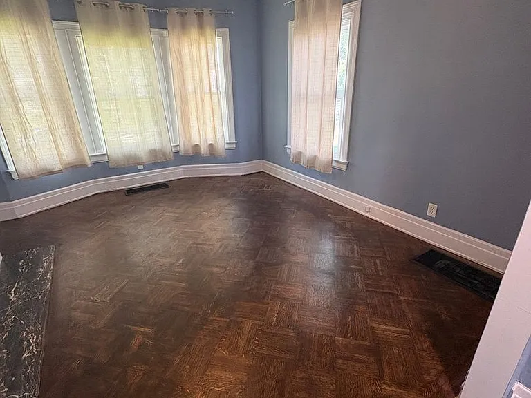 45 Clay Ave — Photo 8