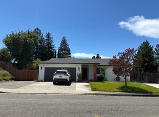421 Foothill Dr, Vallejo, CA 94591
