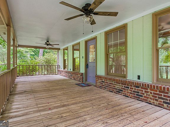 2nd image of 1068 Lamar Rd