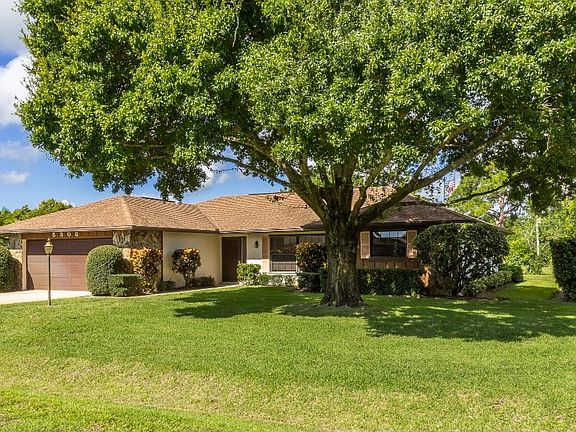 2nd image of 5308 Echo Pines Cir E