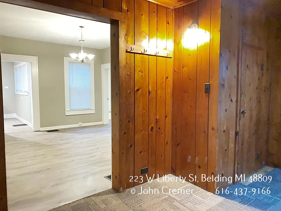 Front Entry Area View 3