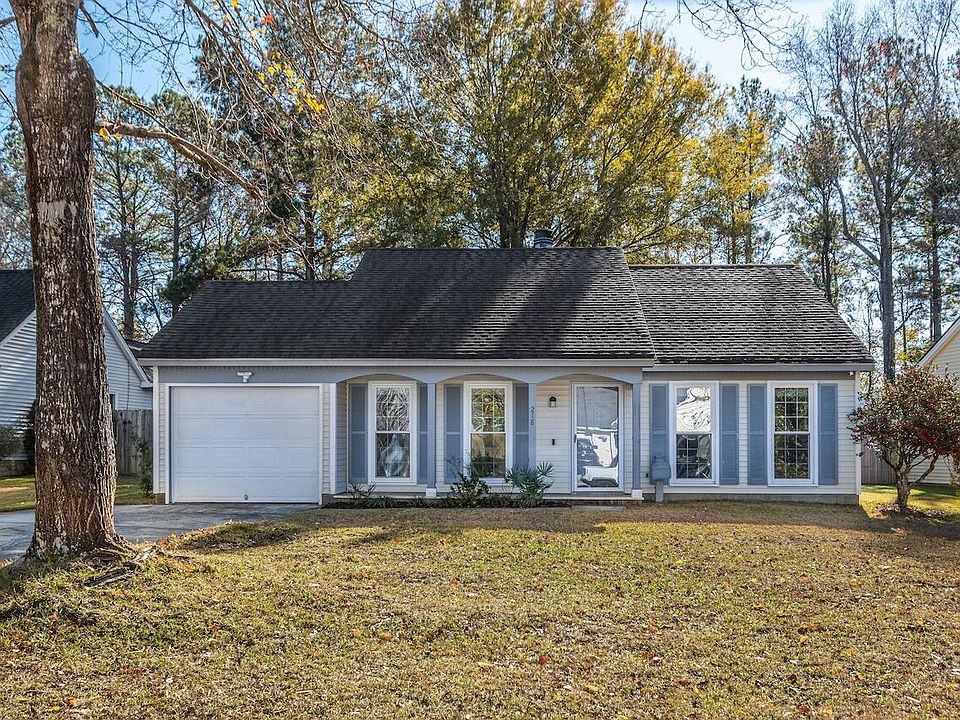 1st image of 218 Alston Cir