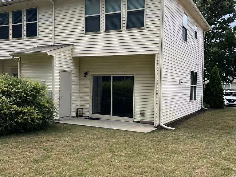 214 Mount Evans Dr — Photo 5