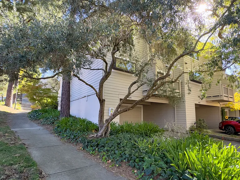431 Woodminster Dr #1 — Photo 17