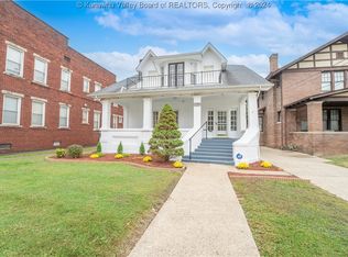 1635 Quarrier St, Charleston, WV 25311