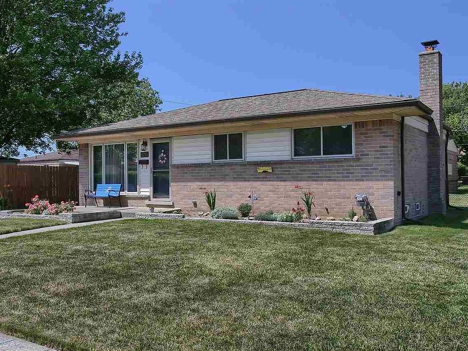 1st image of 11735 McKinley Dr