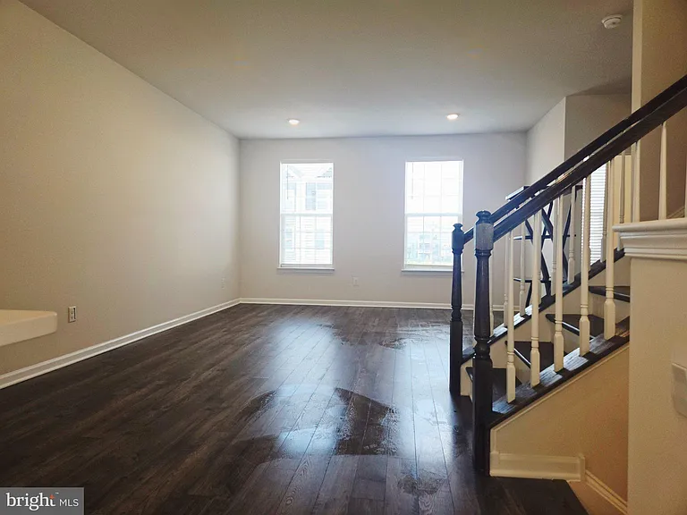 34 Autumn Park Dr — Photo 15
