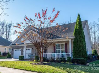 12612 Meetinghouse Dr, Cornelius, NC 28031