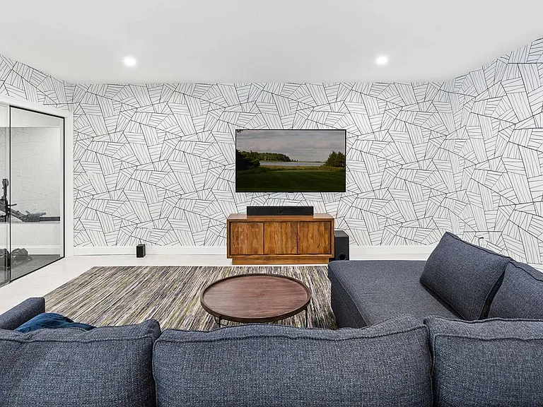 40 Wireless Way — Photo 18