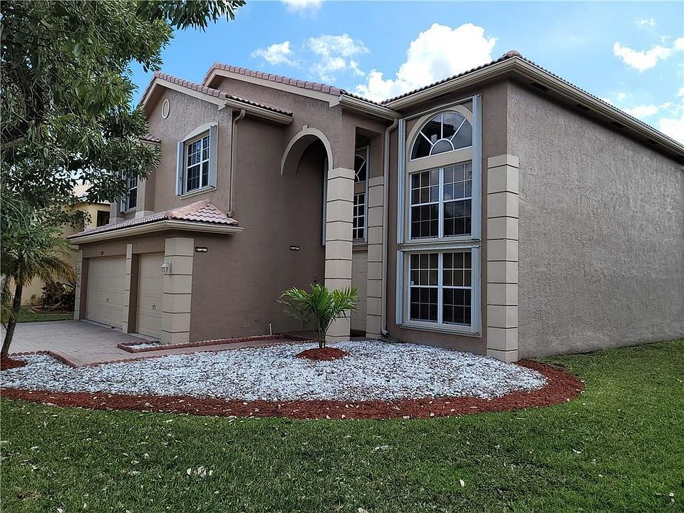 1st image of 2281 SW 164th Avenue