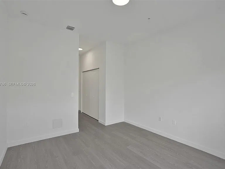 1567 NW 1st St #9 — Photo 14