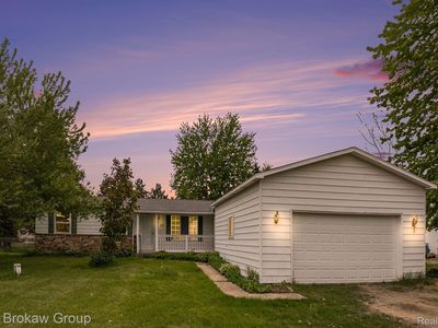 180 Maverick Ln, Lapeer, MI, 48446