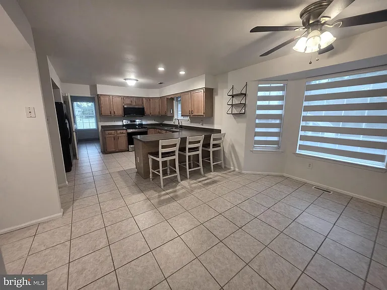 138 Persimmon St — Photo 15