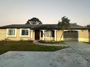 2165 SE Floresta Dr, Port Saint Lucie, FL 34984