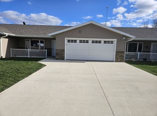 321 4th Ave SW, Cresco, IA 52136