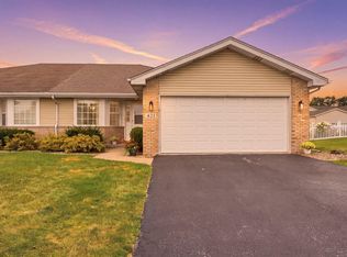 421 Clinton St, Lowell, IN 46356