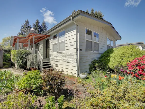 19605 129th Avenue NE, Bothell, WA 98011