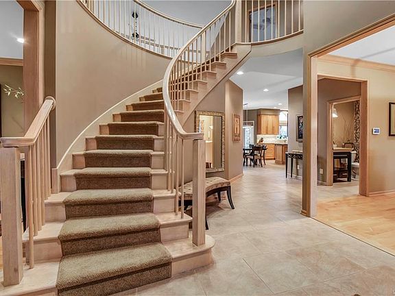 4th image of 6319 Everwood Ct S