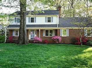 641 Rosaer Ln, Virginia Beach, VA 23464