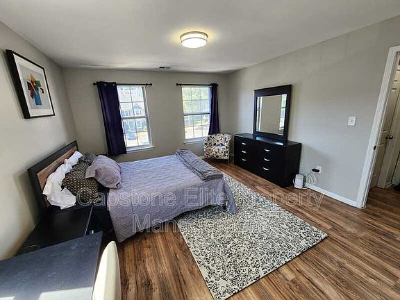 3rd image of 37 Howard Ct #3