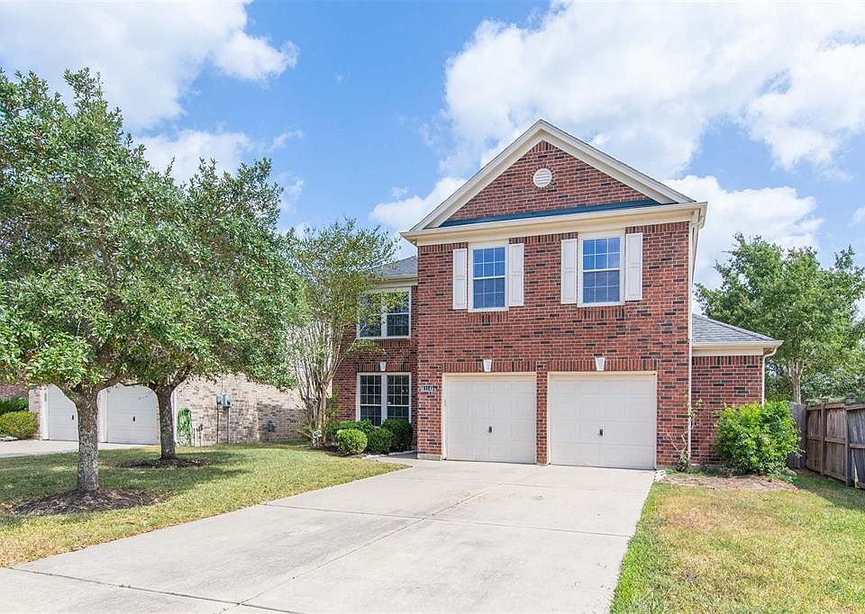 1st image of 6114 Royal Hollow Ln