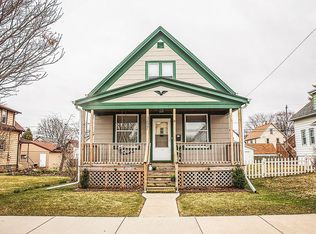 3827 E Layton Ave, Cudahy, WI 53110