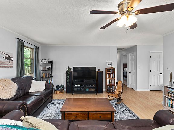 2nd image of 606 Forest Hill Circle