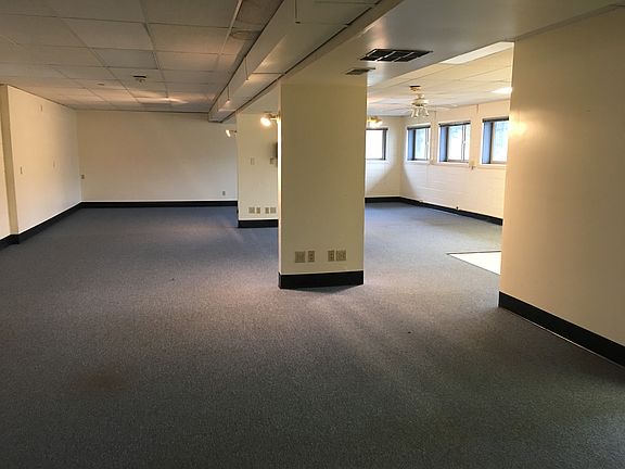 Large common area-View2